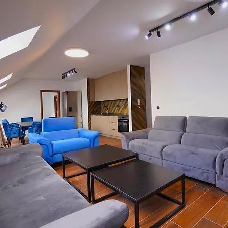 Delux Center Indija