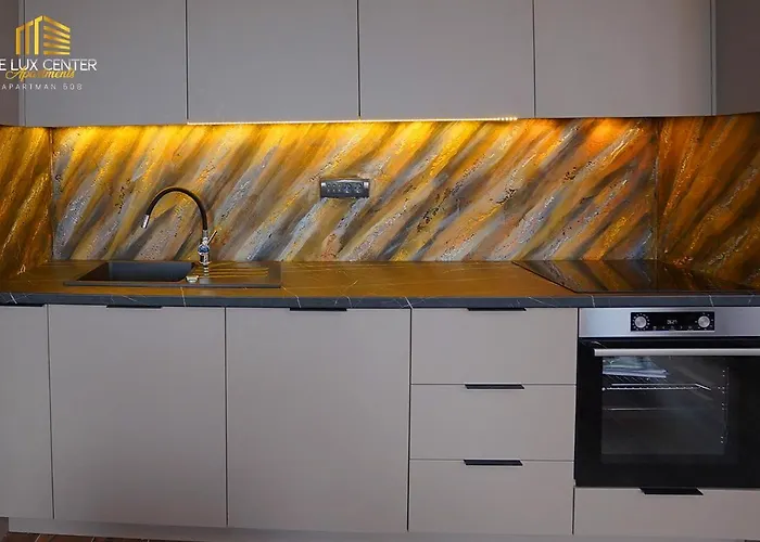 Delux Center * Indija