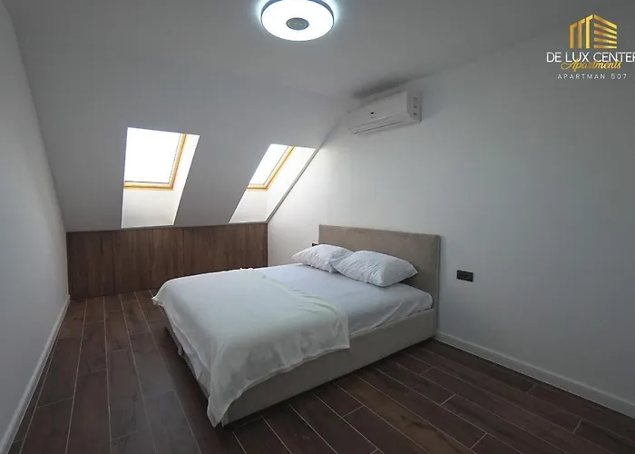 Апартаменты Delux Center *