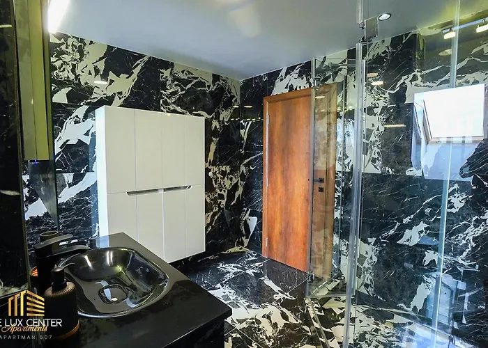 Delux Center * Indija